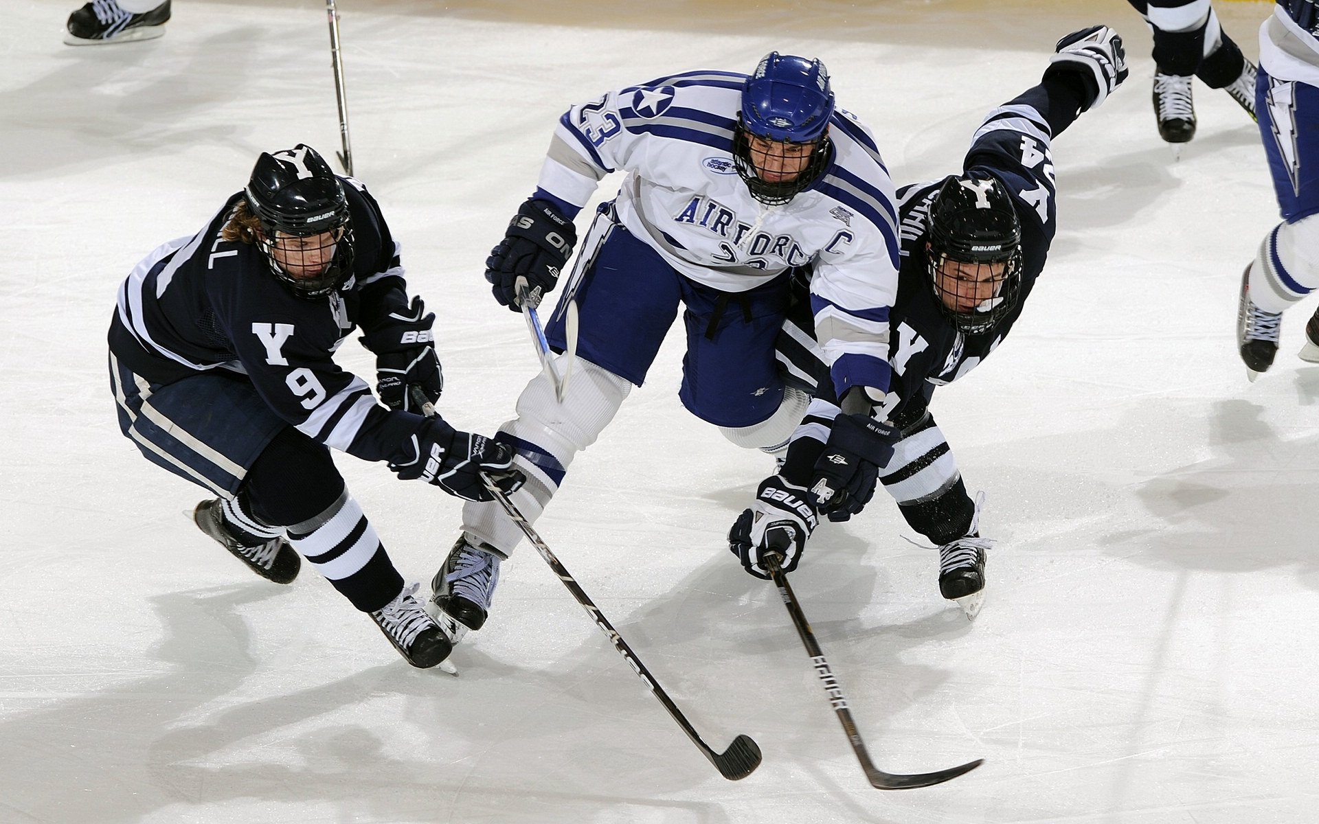 Rookie关键节点败北，DWG带队取胜！